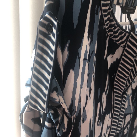 🌸BCBG MaxAzria🌸 - Picture 3 of 8